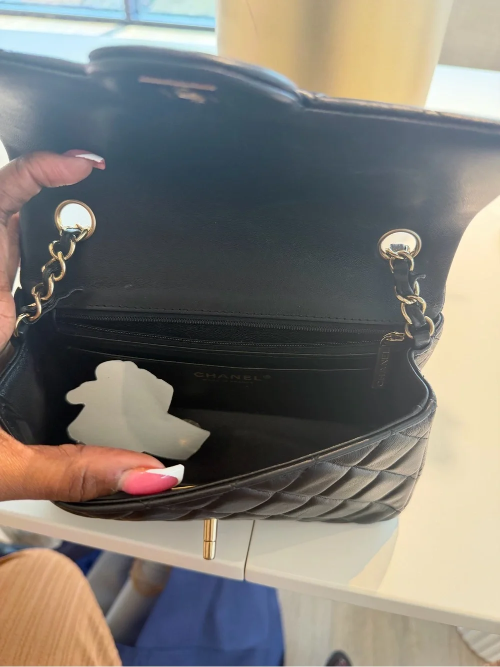 CHANEL cc interlocking chain